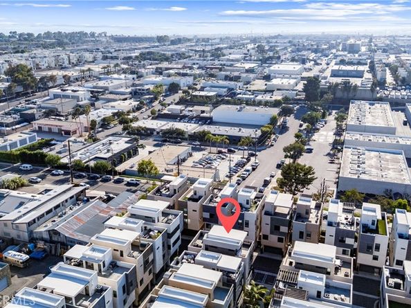 628 Cardiff Reef, Costa Mesa CA 92627