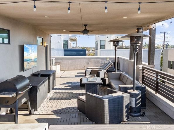 628 Cardiff Reef, Costa Mesa CA 92627