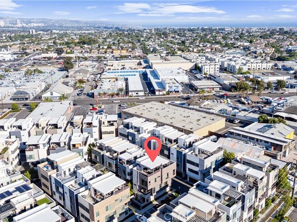 628 Cardiff Reef, Costa Mesa CA 92627