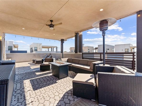 628 Cardiff Reef, Costa Mesa CA 92627