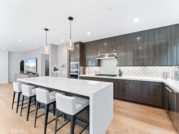 628 Cardiff Reef, Costa Mesa CA 92627