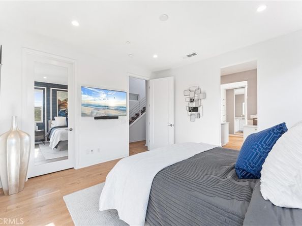 628 Cardiff Reef, Costa Mesa CA 92627