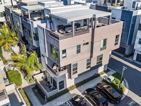 628 Cardiff Reef, Costa Mesa CA 92627