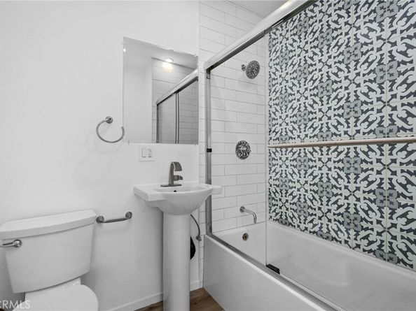 4138 Normal Avenue, Los Angeles CA 90029