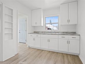 5939 5th Ave, Los Angeles CA 90043