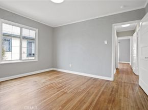 5939 5th Ave, Los Angeles CA 90043