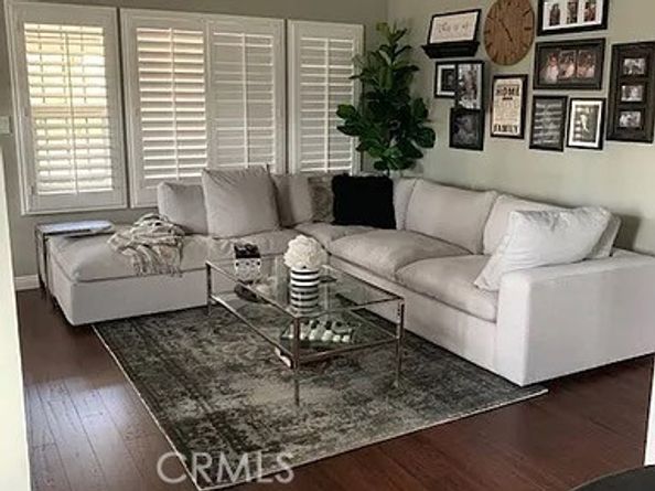 3553 Cimarron Street, Los Angeles CA 90018