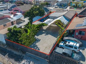 8810 MENLO Avenue, Los Angeles CA 90044