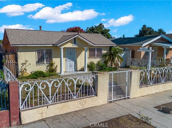 8810 MENLO Avenue, Los Angeles CA 90044