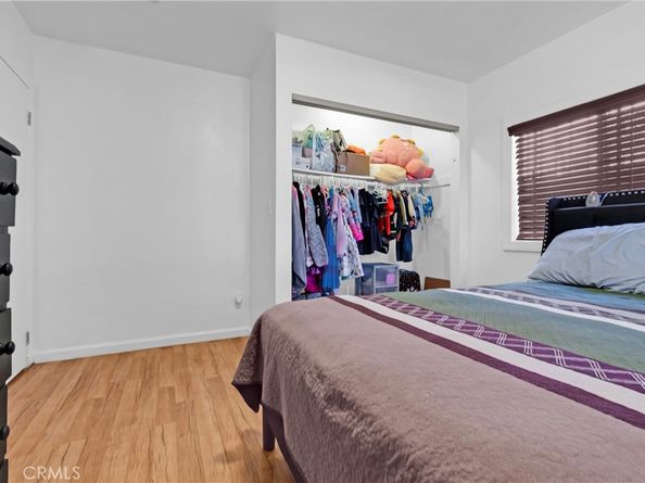 8810 MENLO Avenue, Los Angeles CA 90044