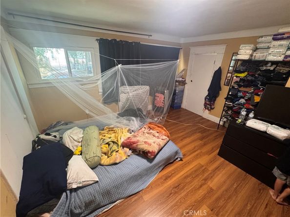 158 S Hoover Street, Los Angeles CA 90004