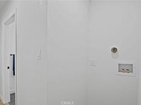 5319 6th, Los Angeles CA 90043