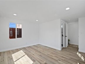 5319 6th, Los Angeles CA 90043