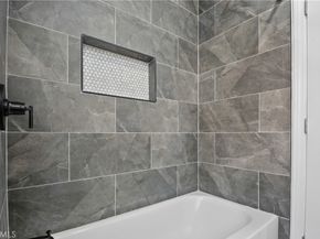 5319 6th, Los Angeles CA 90043