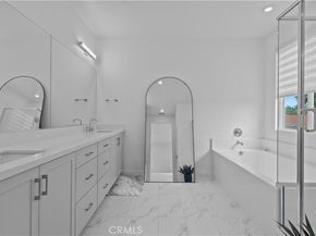11755 Fenton, Sylmar CA 91342