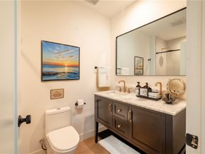 351 S Catalina, Los Angeles CA 90020