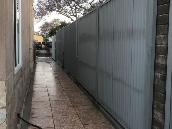 623 623 E 76th St, Los Angeles CA 90001