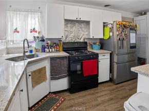 3274 Michigan, South Gate CA 90280