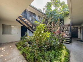 3045 E Theresa 8, Long Beach CA 90814