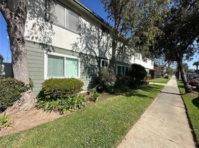 3045 E Theresa 8, Long Beach CA 90814
