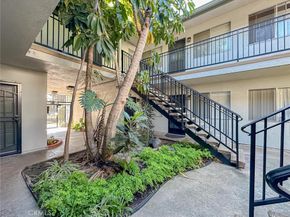 3045 E Theresa 8, Long Beach CA 90814