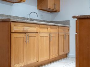 3045 E Theresa 8, Long Beach CA 90814