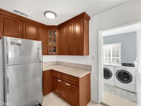 304 S Colfax, La Habra CA 90631