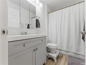 1360 Redondo 102, Long Beach CA 90804