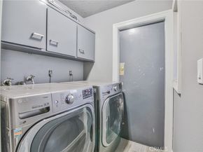 5018 Elderhall Avenue, Lakewood CA 90712