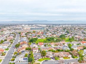 5018 Elderhall Avenue, Lakewood CA 90712