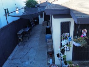 243 E 68th Street, Los Angeles CA 90003