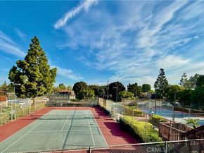 1000 W MacArthur 46, Santa Ana CA 92707