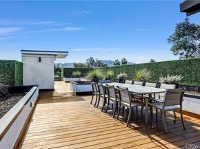 10352 Riverside Drive 203A, Toluca Lake CA 91602