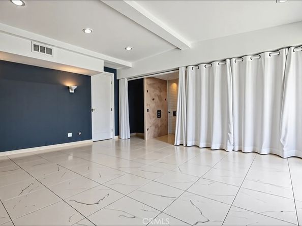1606 Glenmont Drive, Glendale CA 91207