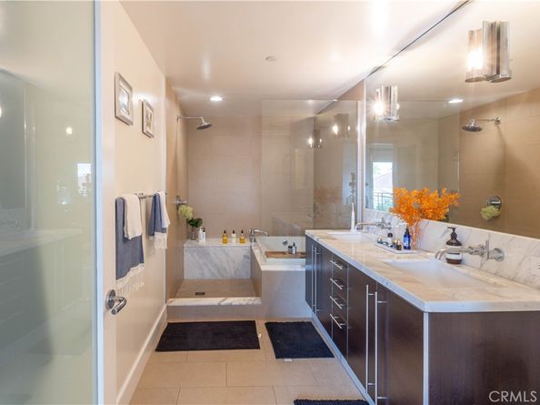 1250 N Harper Avenue 306, West Hollywood CA 90046