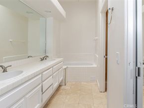 1942 Caminito De La Valle, Glendale CA 91208