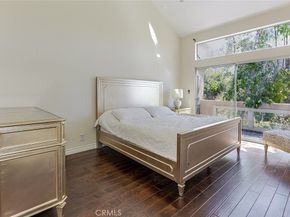 1942 Caminito De La Valle, Glendale CA 91208
