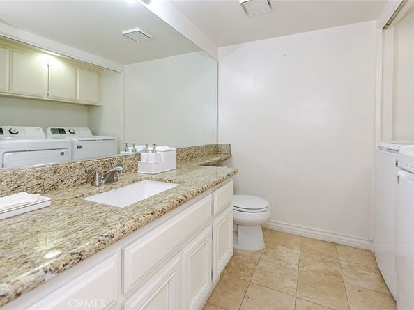 1942 Caminito De La Valle, Glendale CA 91208