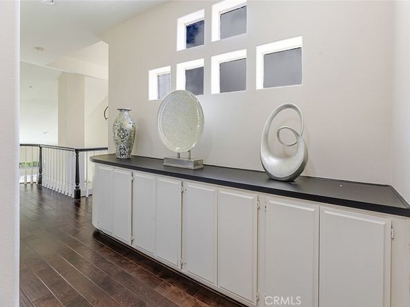1942 Caminito De La Valle, Glendale CA 91208