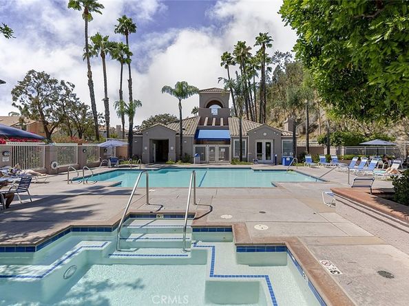 1942 Caminito De La Valle, Glendale CA 91208