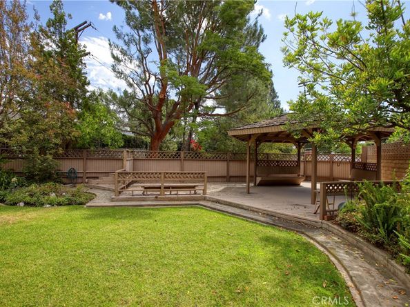 3950 Hamilton Lane, La Crescenta CA 91214