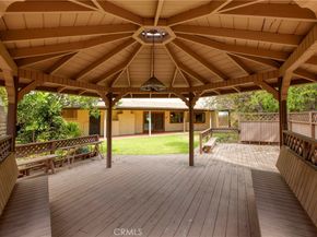 3950 Hamilton Lane, La Crescenta CA 91214