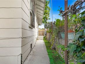 3010 Boulder, Los Angeles CA 90063