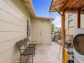 2210 Scott Avenue, Los Angeles CA 90026