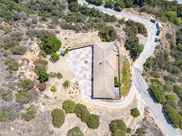 521 Baseline Road, La Verne CA 91750