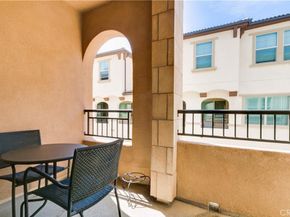 606 White Oaks, Lake Forest CA 92610