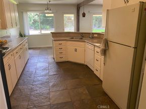 1512 Finecroft, Claremont CA 91711