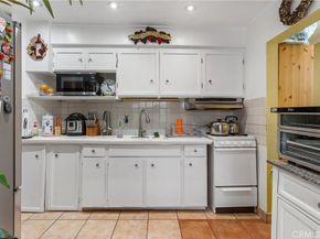 3812 Middlebury, Los Angeles CA 90004