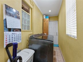 3812 Middlebury, Los Angeles CA 90004