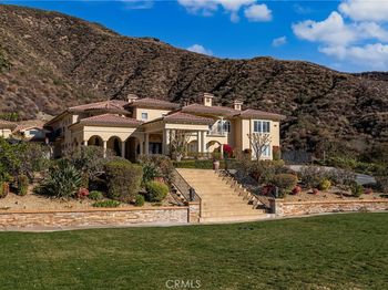 475 W 26th Street